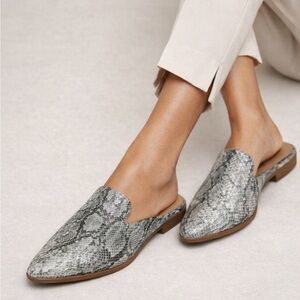 🐍Arider Girl Snake Print Pointy Toe Slip-On Mule Loafers - Size 10🐍